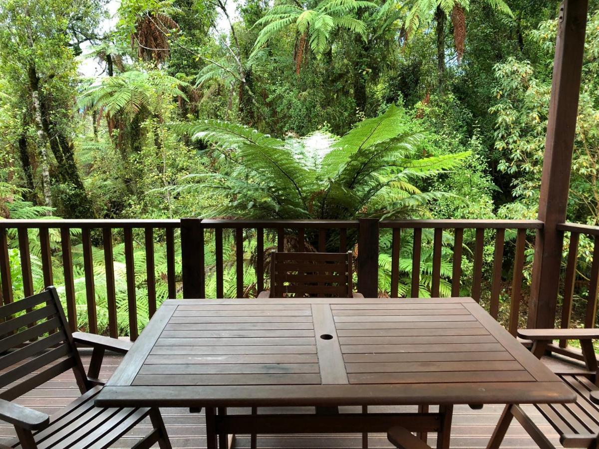 The Ferns Hideaway Villa Franz Josef Exterior photo