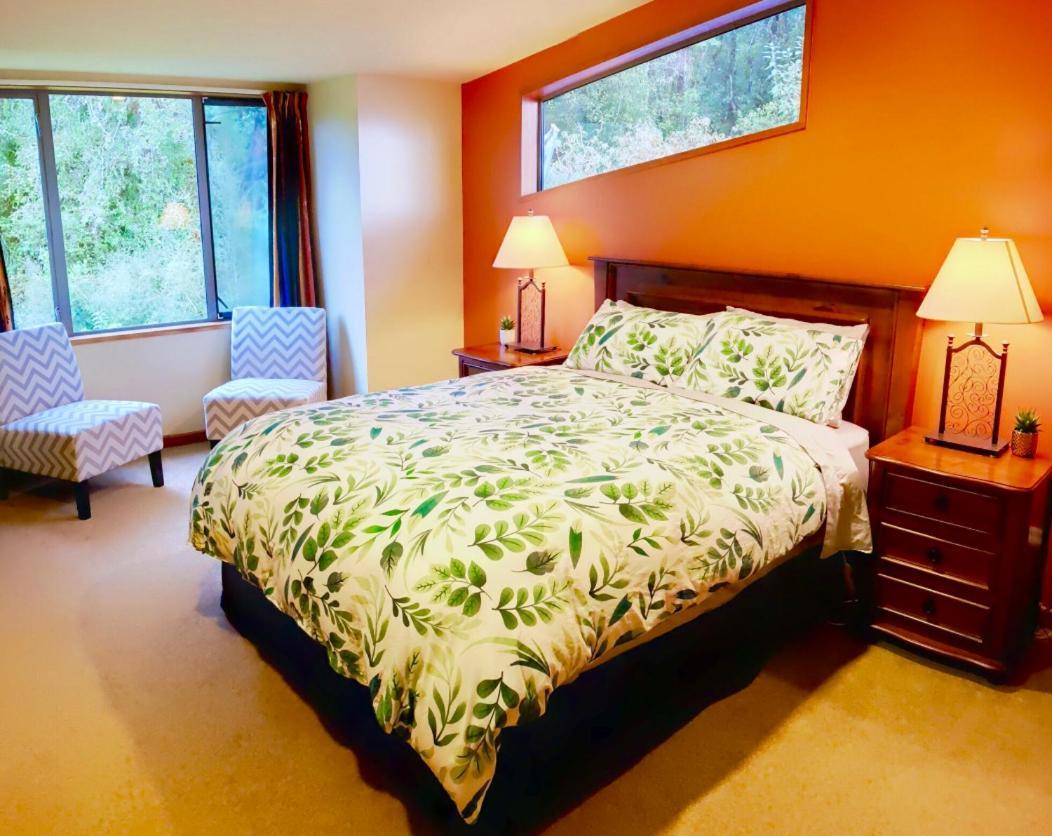 The Ferns Hideaway Villa Franz Josef Exterior photo